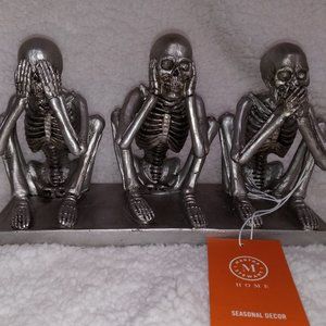 Halloween Skeleton trio sculpture